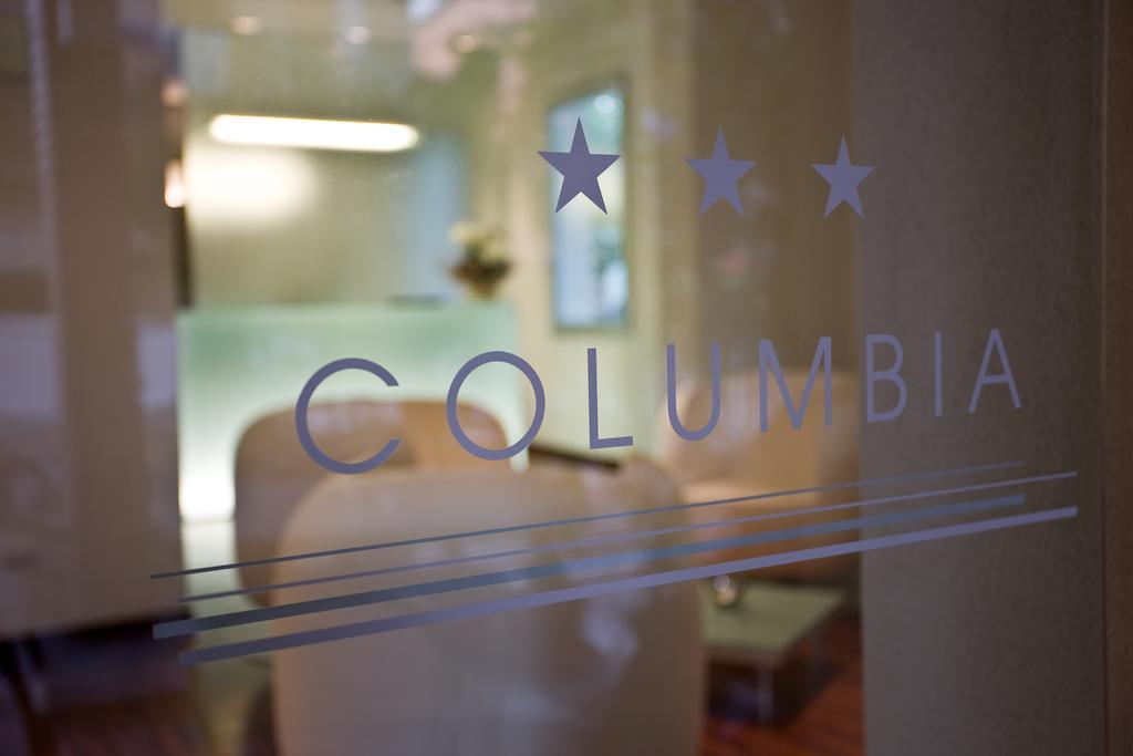 بيلاريا-إيجيا مارينا Hotel Columbia المظهر الخارجي الصورة