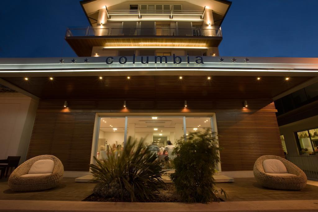 بيلاريا-إيجيا مارينا Hotel Columbia المظهر الخارجي الصورة